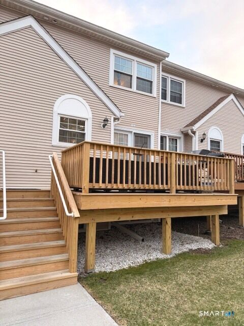 Property Photo:  350 Bristol Street A6  CT 06708 