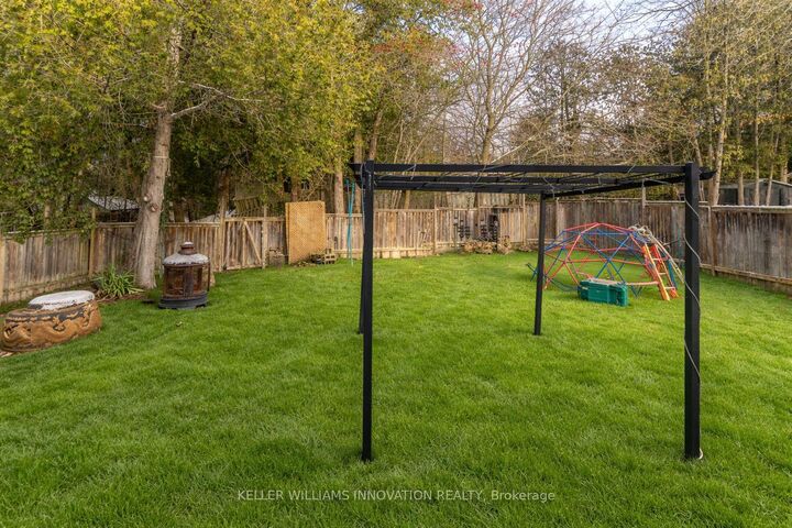 Property Photo: 104 Henry Street ON N0B 2K0