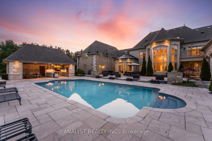 Property Photo: 86 Eden Vale Drive ON L7B 1L8