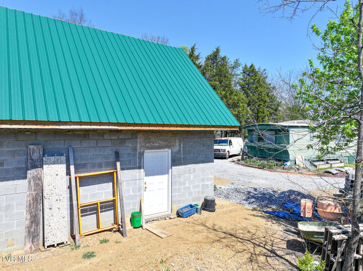 Property Photo:  701 Doc Hawkins Road  TN 37745 