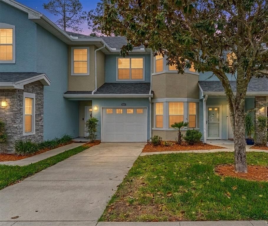 Property Photo:  96005 Cottage Court  FL 32034 