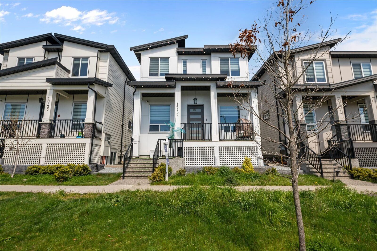 Property Photo: 16737 15A Avenue BC V3S 9X7