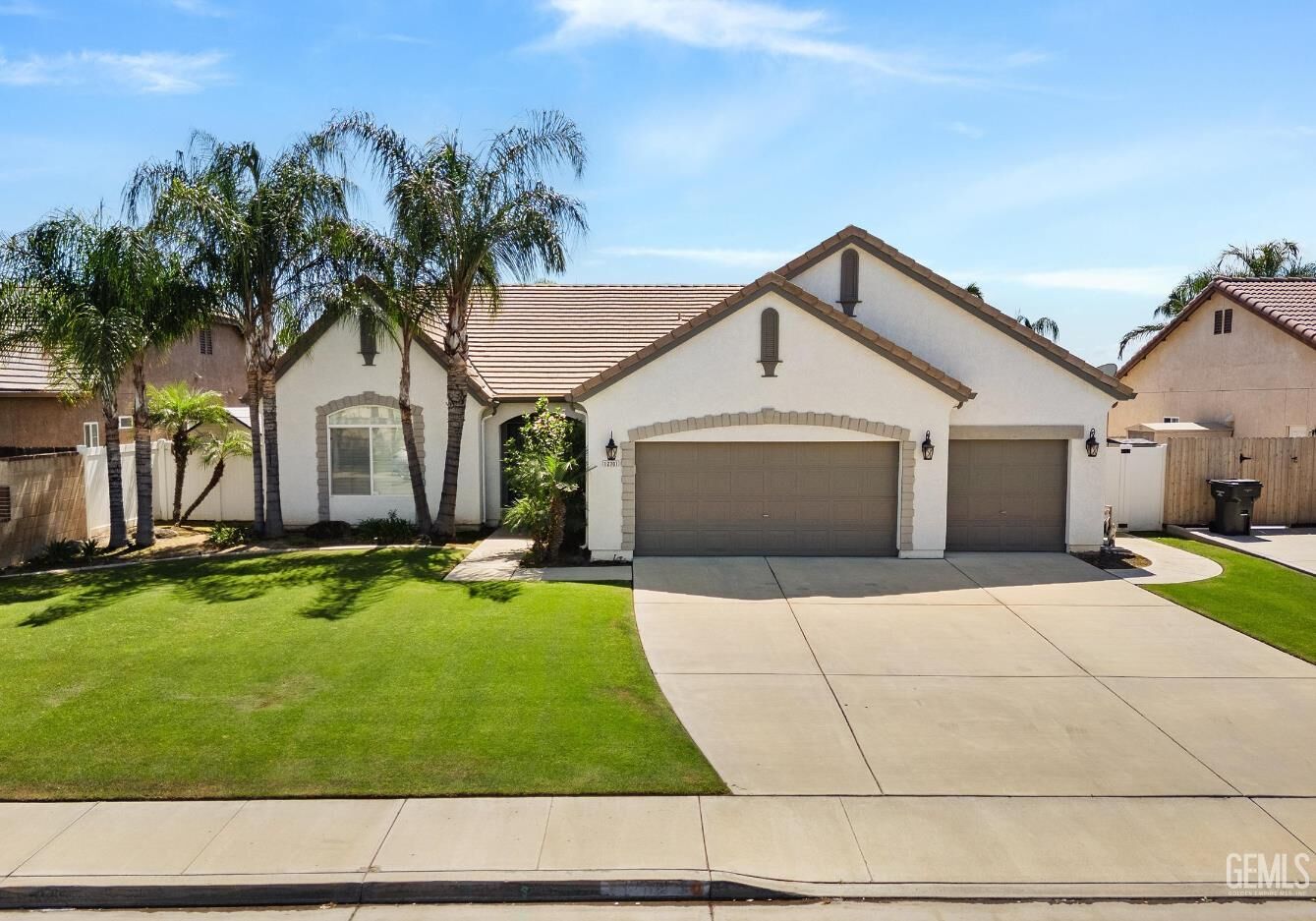 Property Photo:  12701 Sable Point Drive  CA 93312 