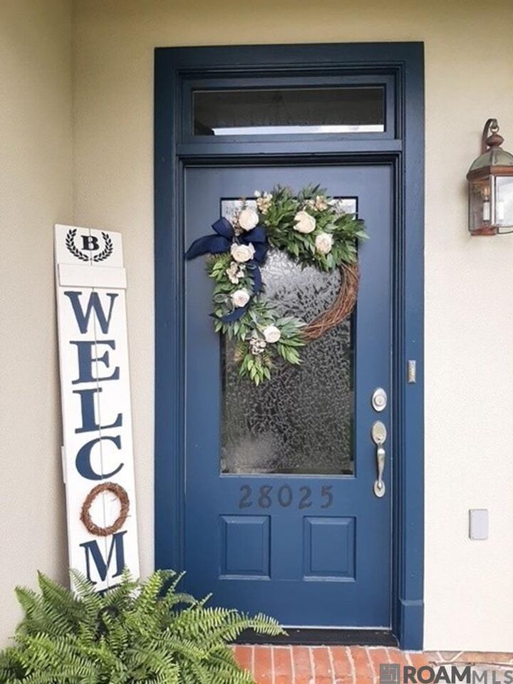 Property Photo:  28025 Foxfire Ave  LA 70785 