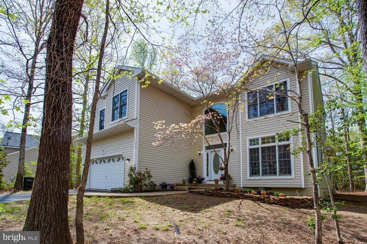 Property Photo:  43975 Hedgewood Lane  MD 20619 