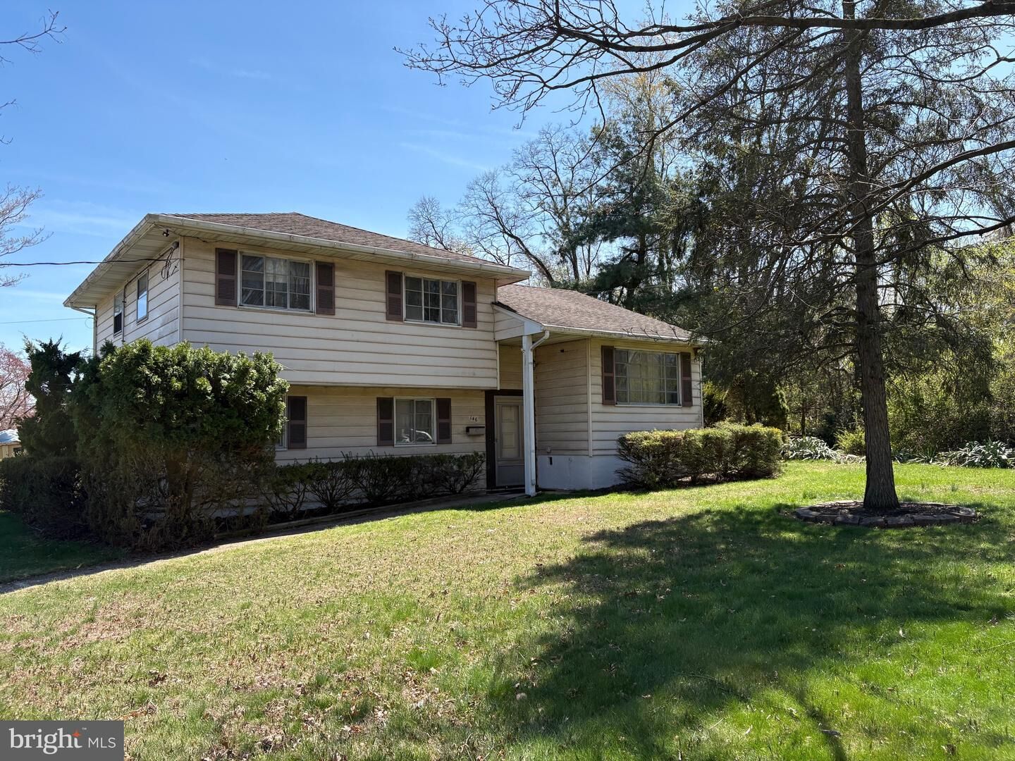 Property Photo:  146 Ewingville Road  NJ 08638 