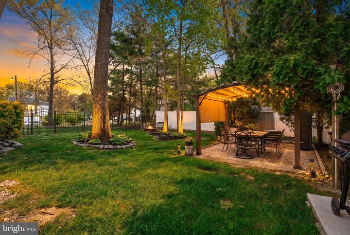 Property Photo:  29 Ashland Avenue  NJ 08081 