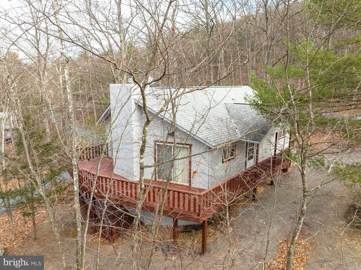 Property Photo: 10 Lerner VA 22810