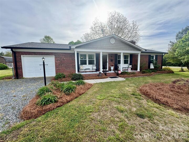 Property Photo:  1104 Amigo Drive  NC 28025 