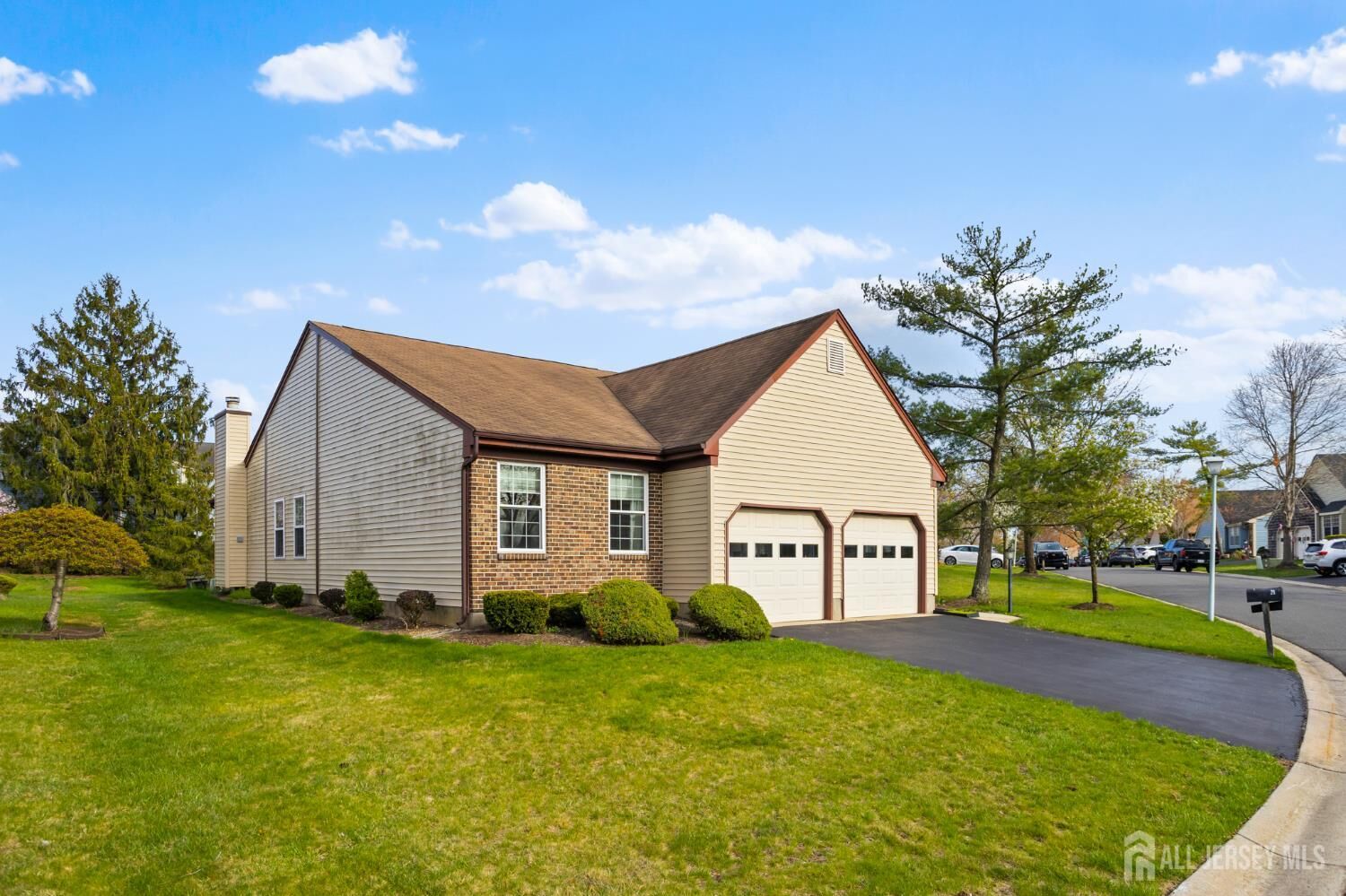 Property Photo:  26 John Paul Jones Drive  NJ 08831 
