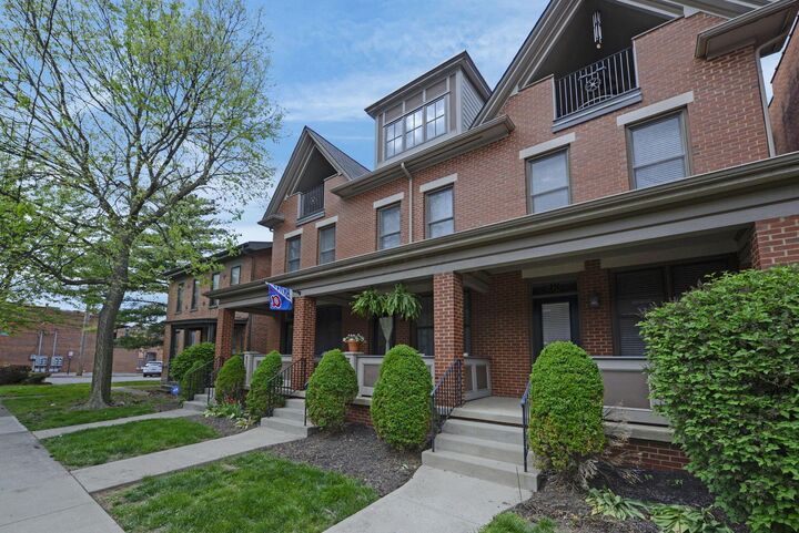 Property Photo:  46 E Russell Street  OH 43215 