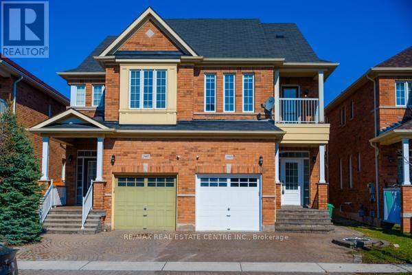 Property Photo:  3085 Doyle Street  ON L5M 0N2 