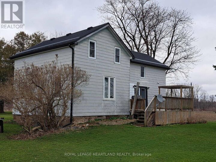 Property Photo:  39132 Mount Carmel Drive  ON N0M 1M0 