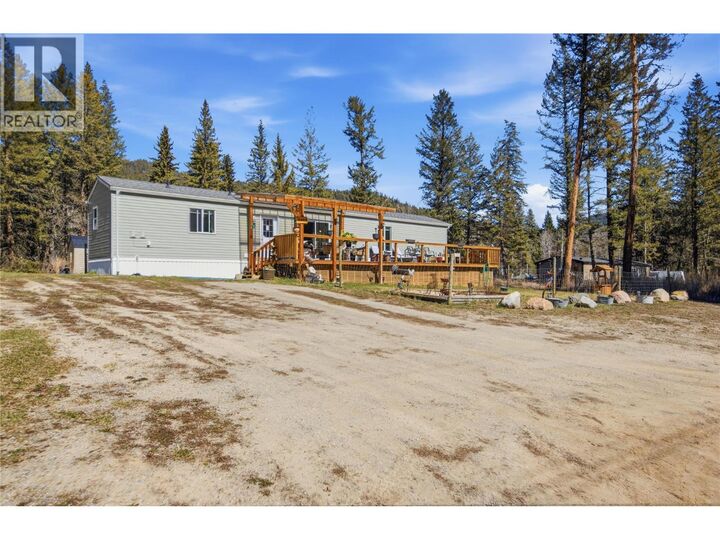 Property Photo:  2263 Ojibway Road  BC V2H 1P1 