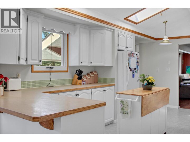 Property Photo: 5035 Hansen Court BC V0K 2Z0