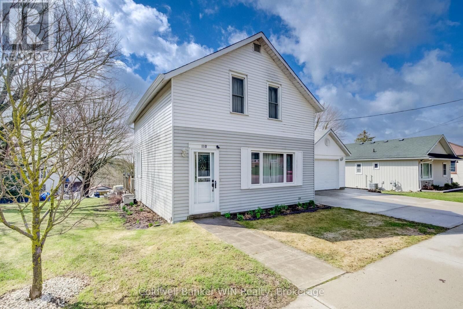 Photo de la propriété:  110 Miller Street  ON N0G 2L3 