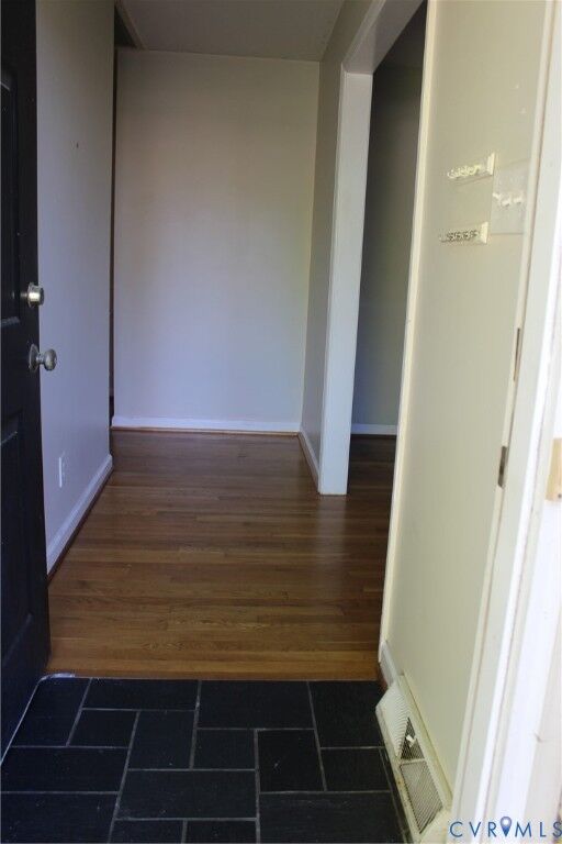 Property Photo:  1301 Canterbury Lane  VA 23834 