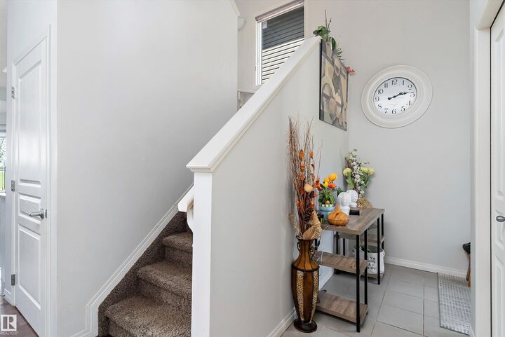 Property Photo:  6934 19A Avenue SW  AB T6X 0M1 