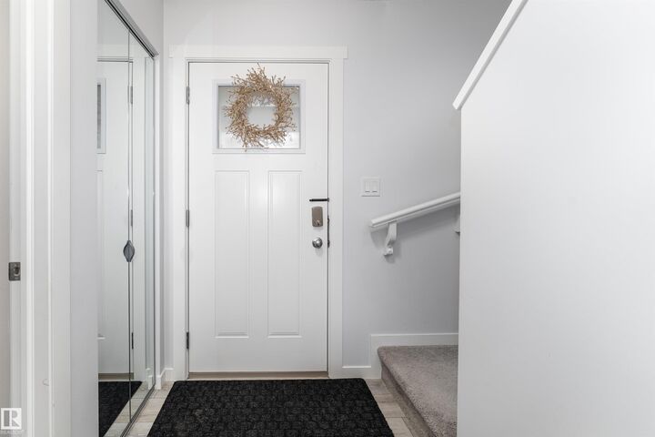 Property Photo:  12815 Cumberland Rd NW 6  AB T6V 0M2 