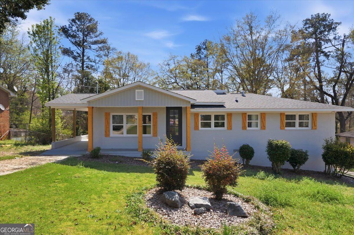 Property Photo:  2371 Kensington Road  GA 31211 