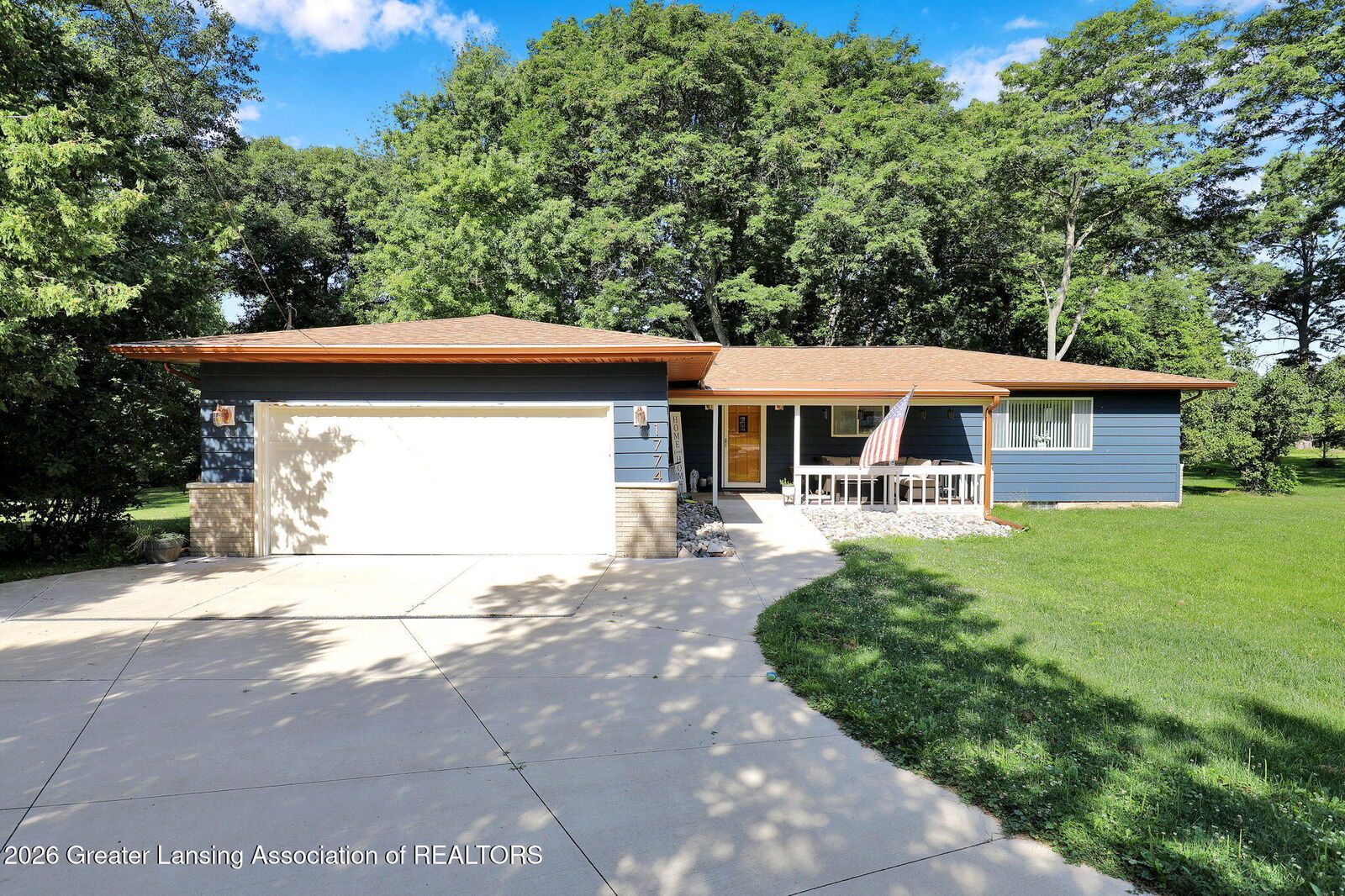 Property Photo:  1774 Harvey Drive  MI 48895 