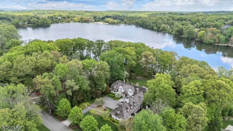 Property Photo: 259 Indian Trail Dr NJ 07417
