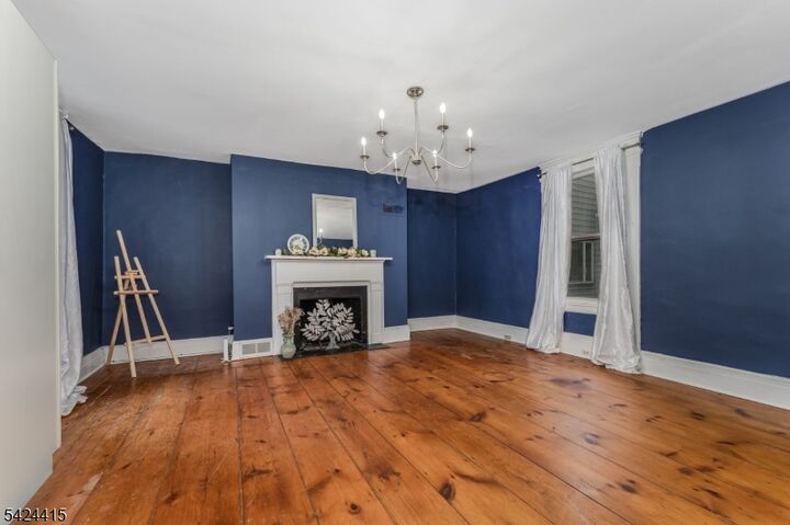 Property Photo:  31 Center St  NJ 08809 