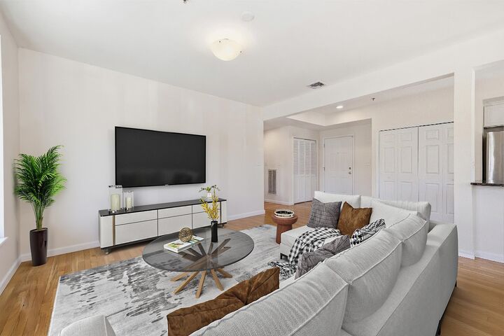 Property Photo:  380 Newark St 2D  NJ 07030 