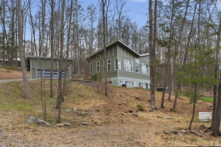 Property Photo:  780 Oakwood Circle  NY 12484 