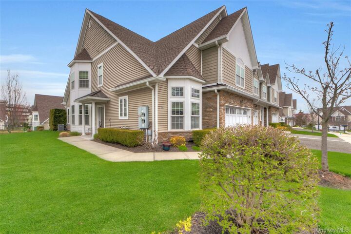 Property Photo:  35 Wolfe Circle  NY 10994 