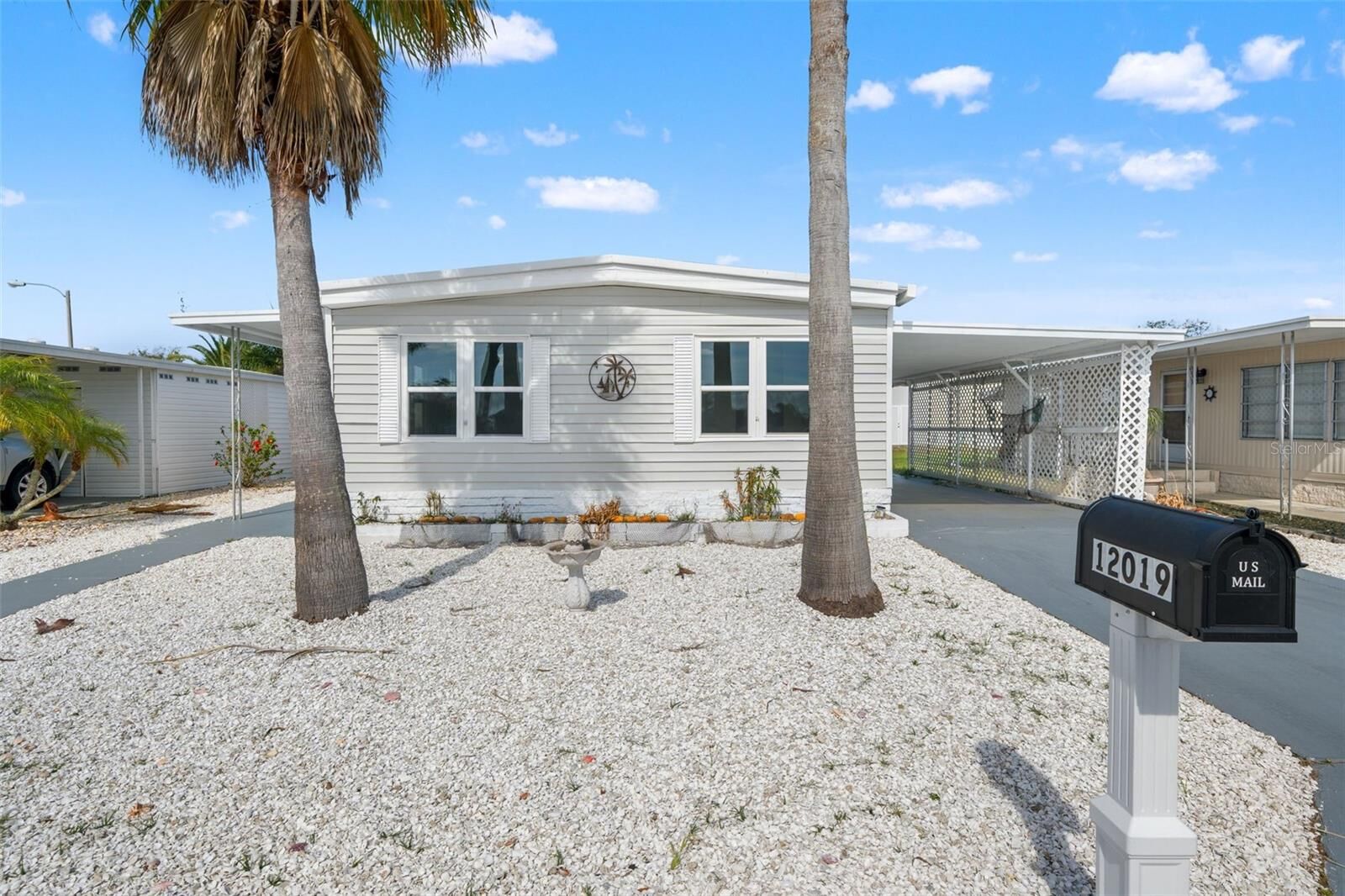 Property Photo:  12019 Cartwright Drive  FL 34667 