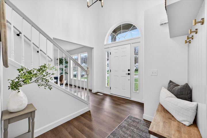 Property Photo:  2051 Glenn Canyon Drive SE  MI 49316 