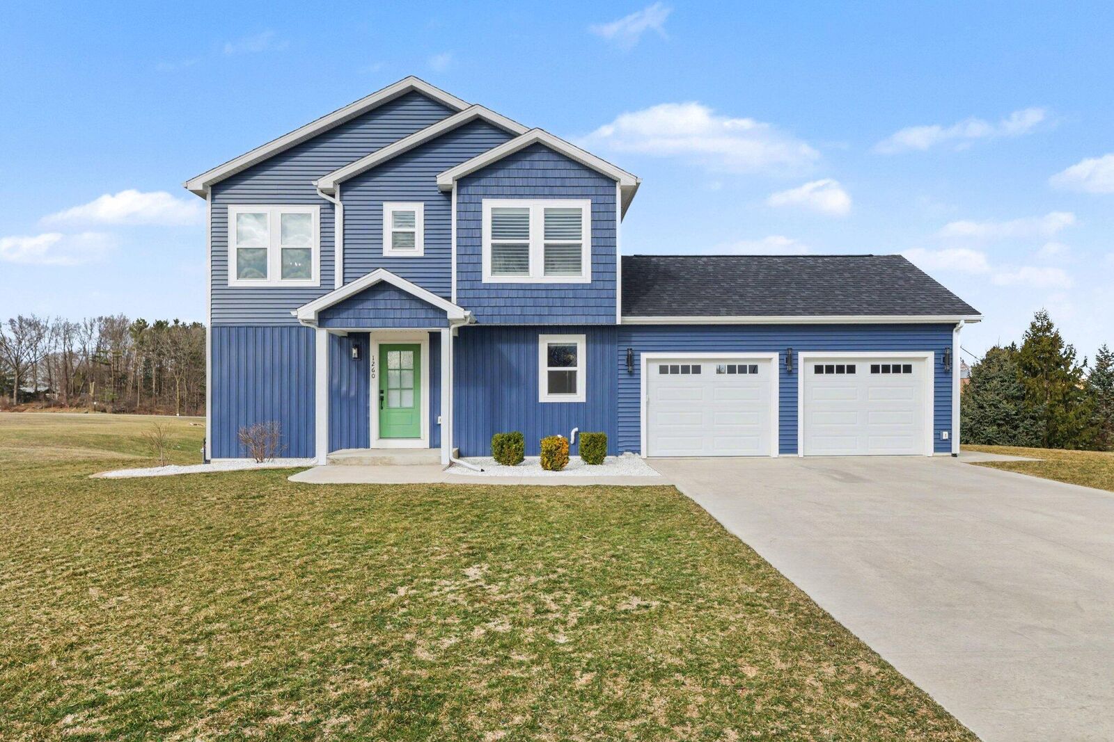Property Photo: 1260 Donald Avenue MI 49094