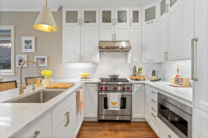 Property Photo:  863 W Wrightwood Avenue 3  IL 60614 