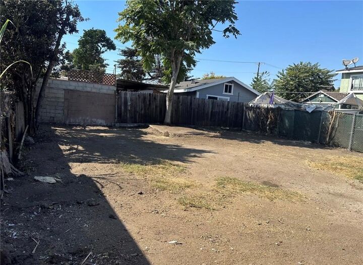 Property Photo:  0 Holmes Ave  CA 90002 