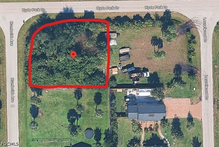 Property Photo:  6156 Humboldt Avenue  FL 33905 