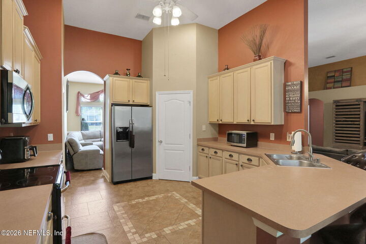 Property Photo:  13745 Victoria Lakes Drive  FL 32226 