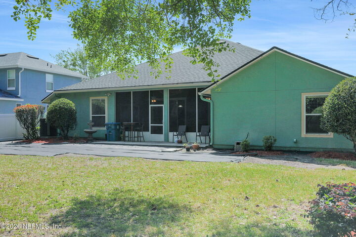Property Photo: 13745 Victoria Lakes Drive FL 32226