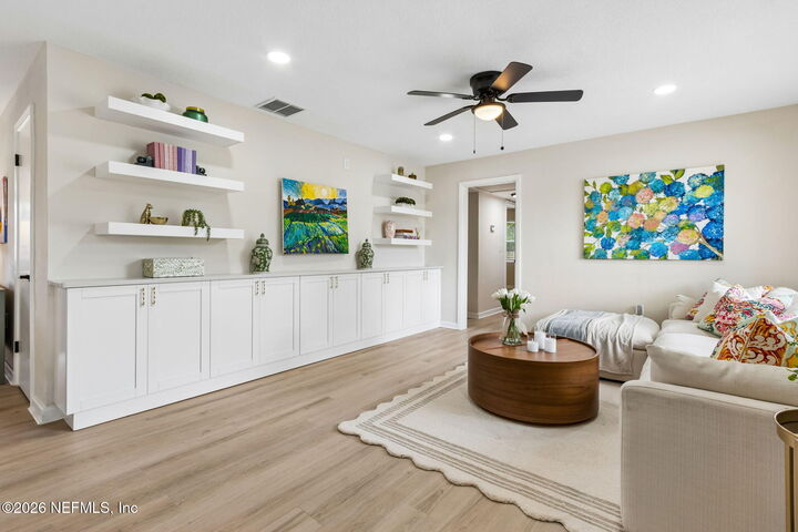 Property Photo: 3668 Marianna Road FL 32217