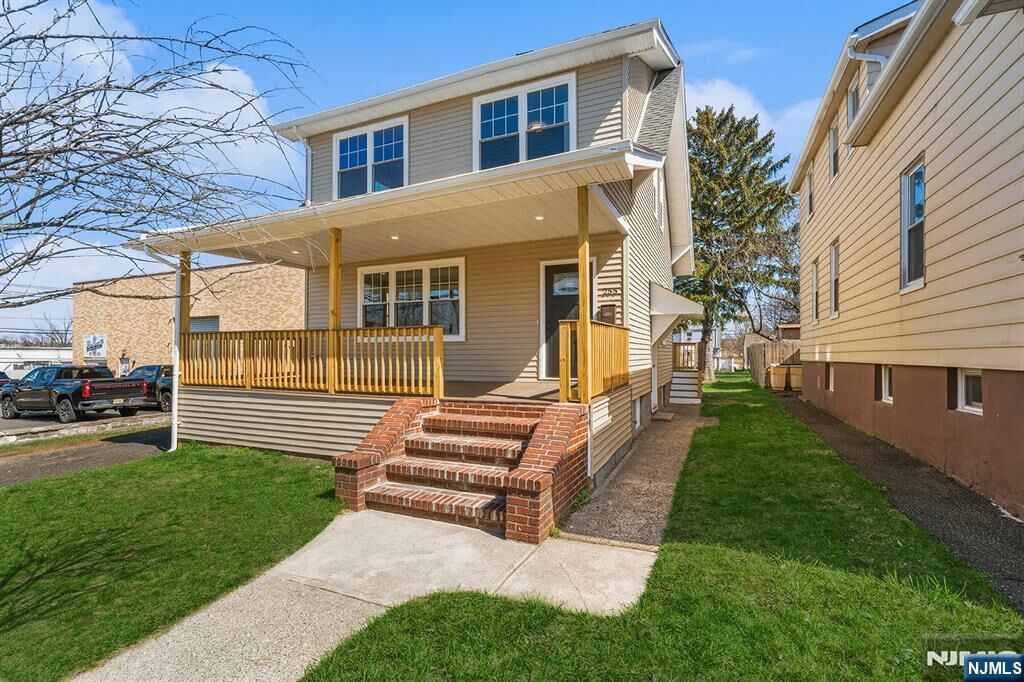Property Photo:  255 Garibaldi Avenue  NJ 07644 