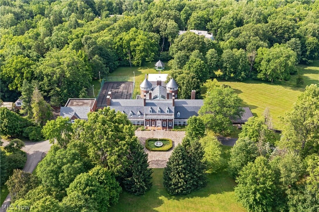 Property Photo: 3450 Roundwood Road OH 44022