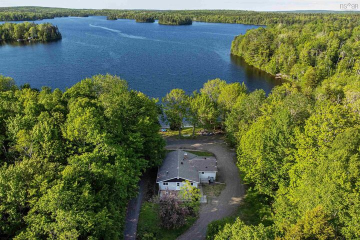 Property Photo: 4780 Aylesford Road NS B0P 1C0