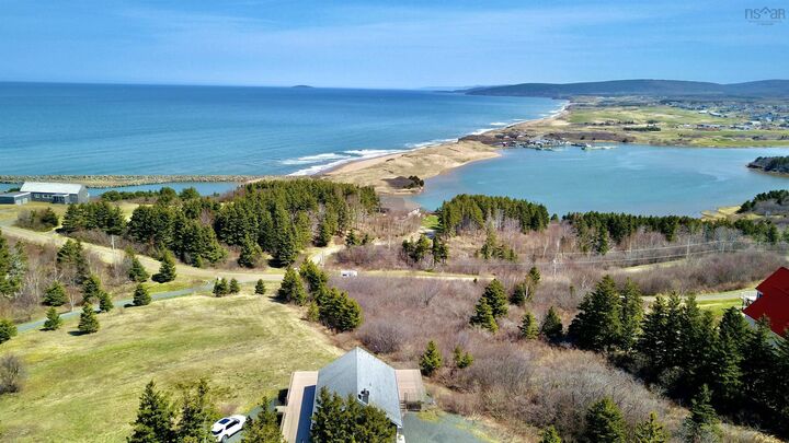 161 Harbour Heights Road — photo 1