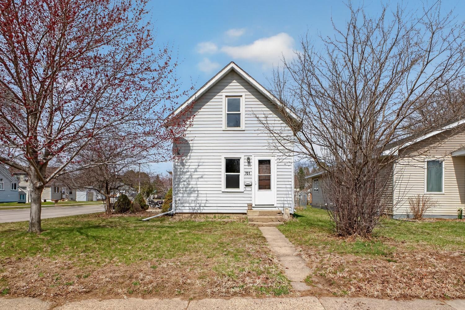 Property Photo:  701 10th Avenue SE  MN 55912 