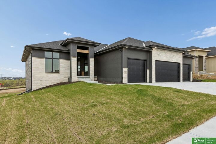 Property Photo: 5602 N 198th Street NE 68022