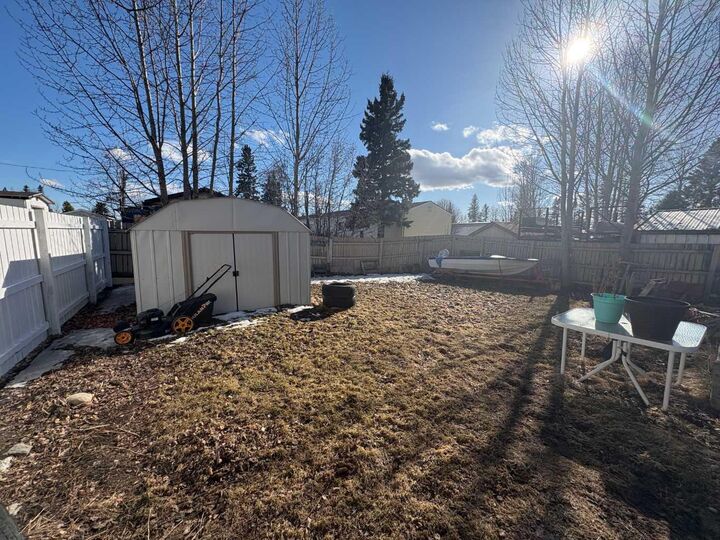 Property Photo: 5311 60 Street #34 AB T4T 1N1