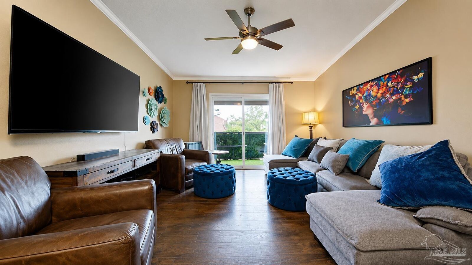 Property Photo:  2303 W Michigan Ave E-8  FL 32526 
