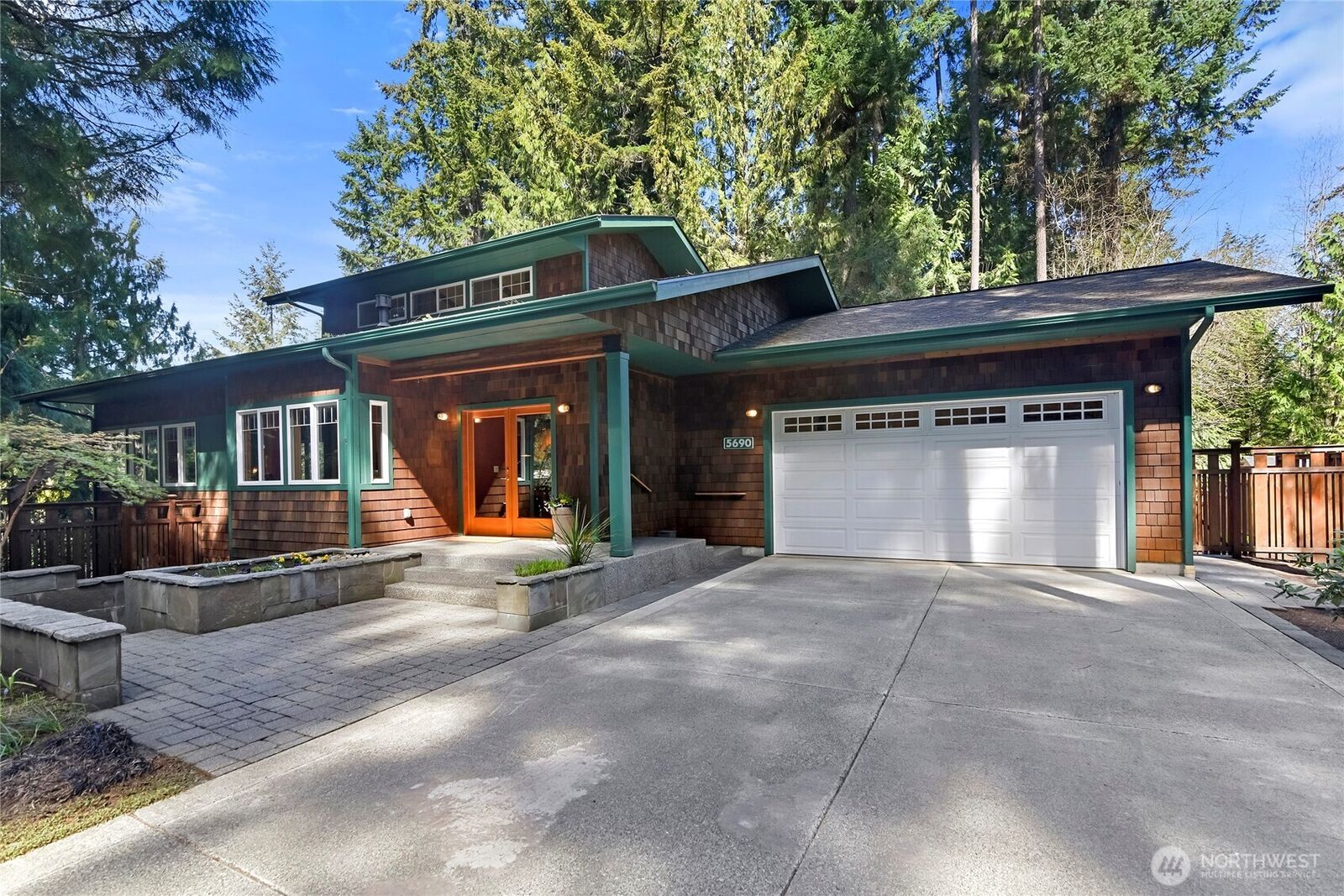 Property Photo:  5690 NE Wild Cherry Lane  WA 98110 