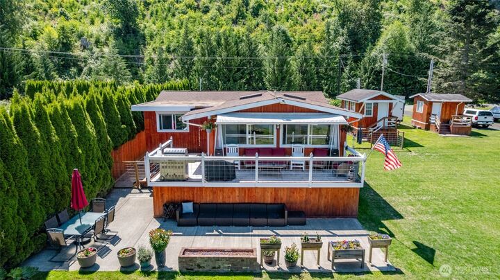 Property Photo: 24401 S Skagit Hwy WA 98284