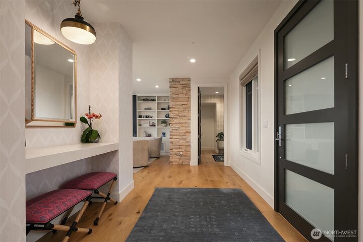 Property Photo: 7310 51st Avenue NE WA 98115